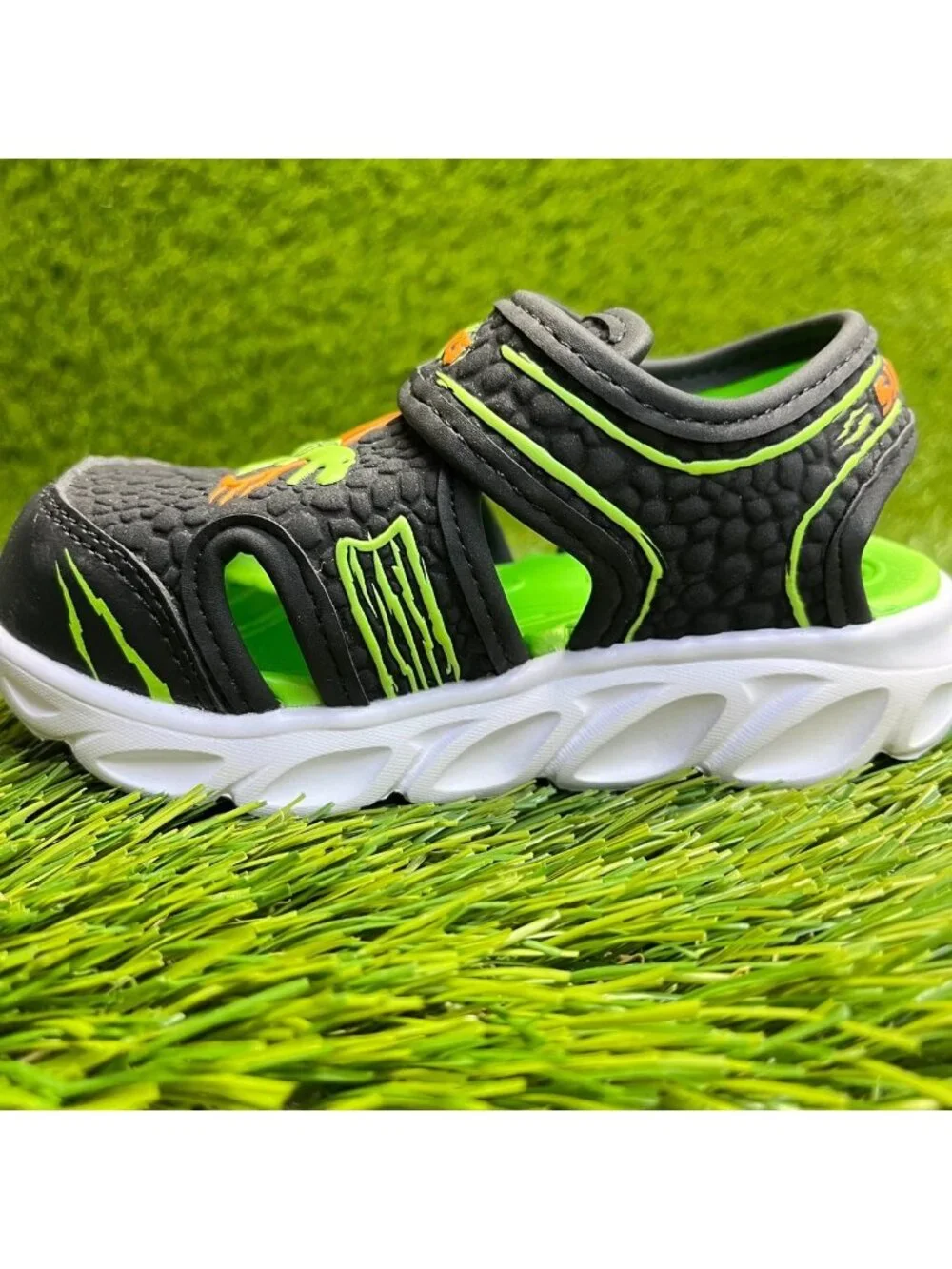 Skechers Hypno-Flash Hydro Fun Boys Size 8C Black Beach Walking Outdoor Sandals